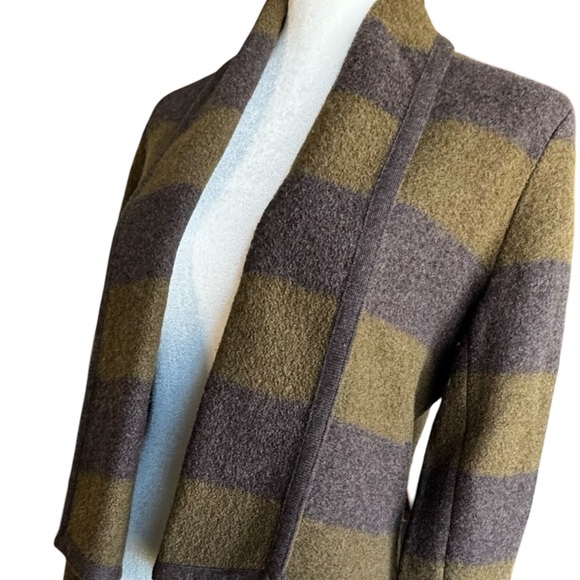 LOFT Jackets & Blazers - Crop Wool Blazer Sz SP